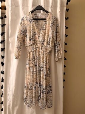 Light Floral Midi Dress - Beige & Navy